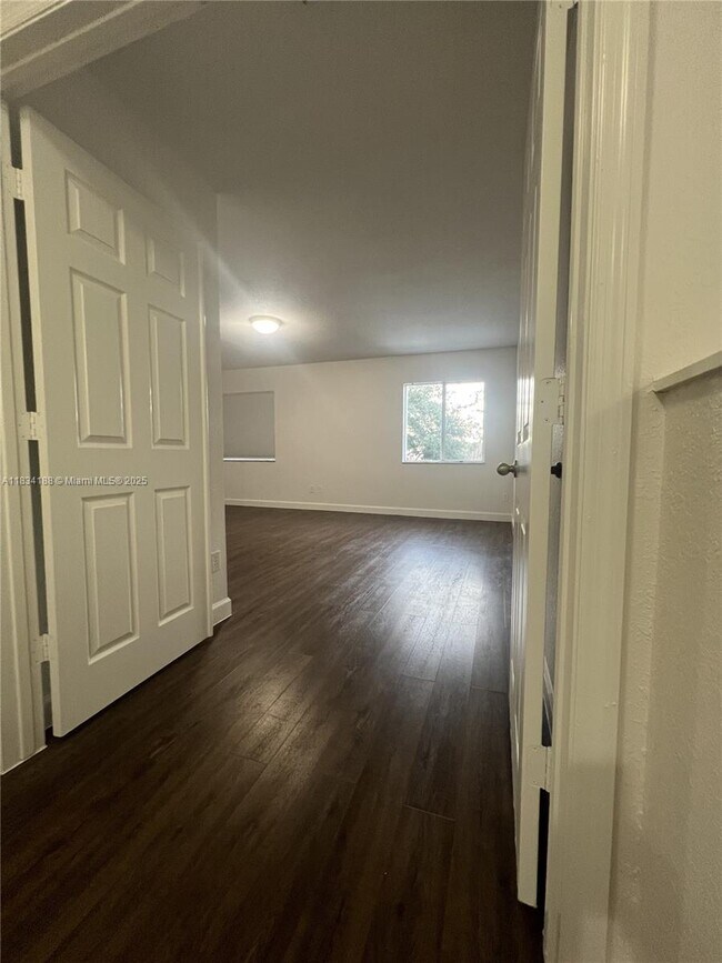 Building Photo - 13468 SW 23rd St
