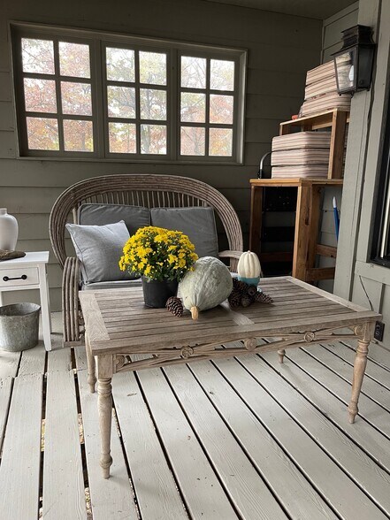 Building Photo - 1500sf Lake Cabin Vacation/Staycation Rental Lk