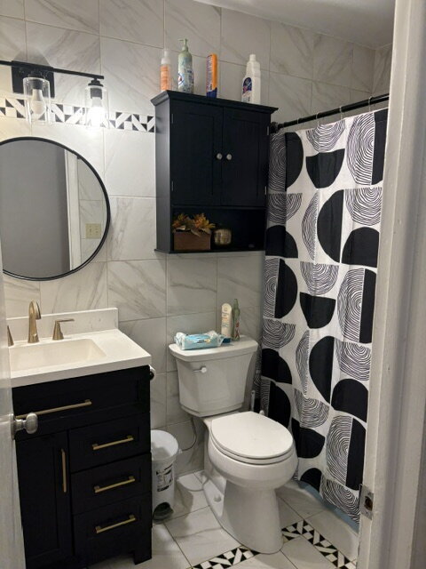 Building Photo - "Charming 4-Bedroom Lancaster Home with Granite Kitchen & Finished Basement Oasis!"