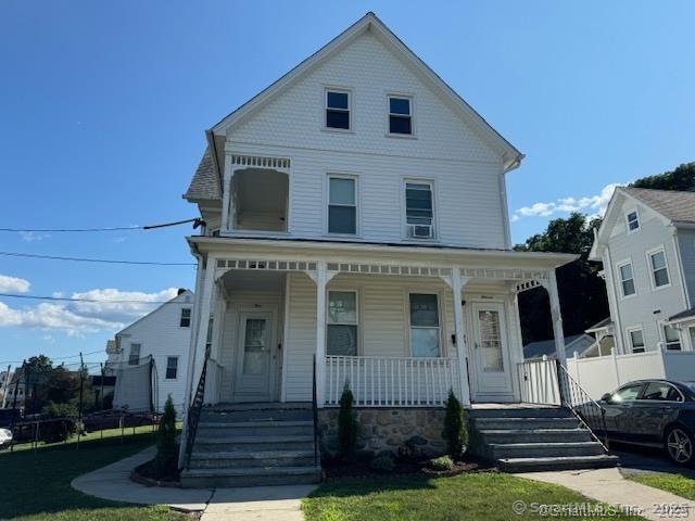 Primary Photo - 9 Hull St