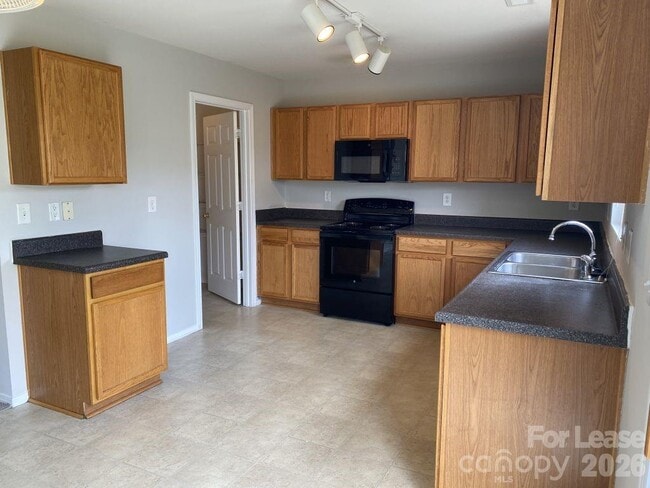 Building Photo - 1519 Cold Creek Pl