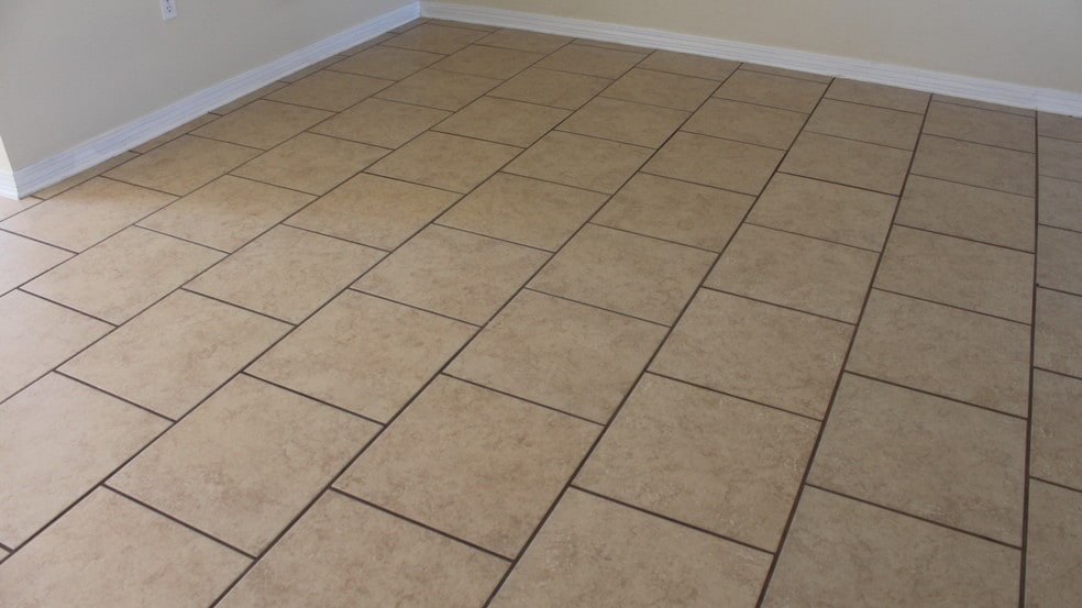 Tiled bedrooms - 745 N Nicholson Ave