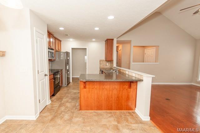 Building Photo - 8740 Lindsey Ln