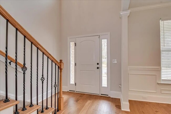 Building Photo - 4439 Raleigh Dr