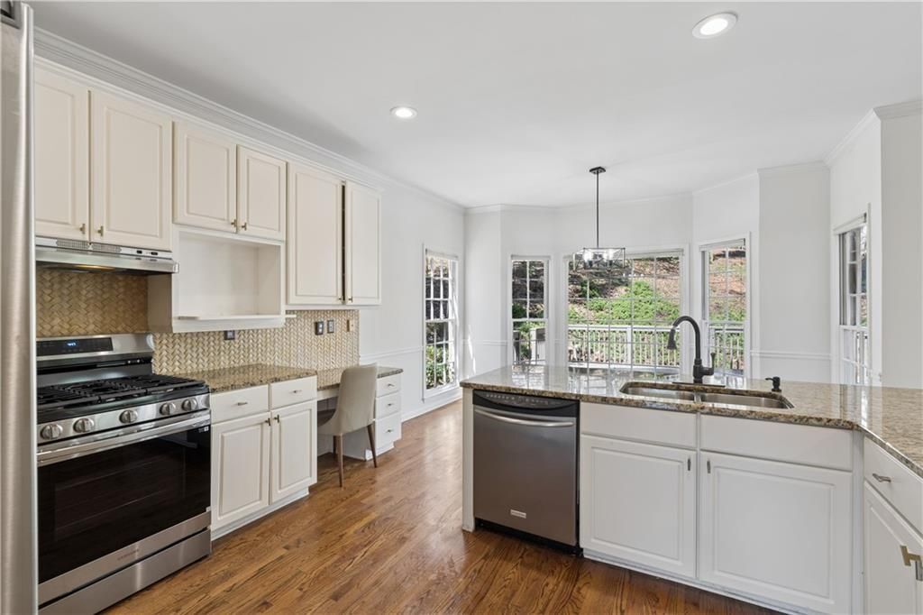 Building Photo - 5055 Mallory Ct