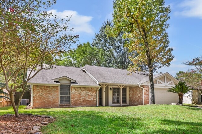 Building Photo - 2022 Fir Springs Dr
