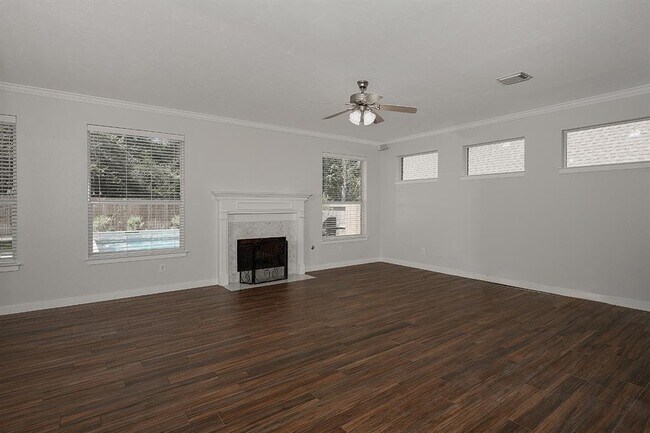 Building Photo - 23 Shellbark Pl