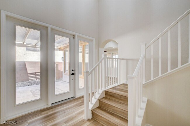 Building Photo - 177 Rocky Star St