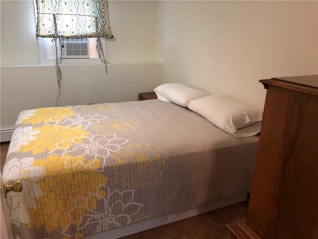 Building Photo - 8 Seascape Ave