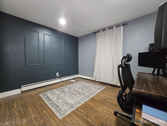 Building Photo - 83 John St