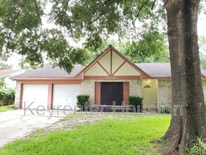 Building Photo - 23419 Verngate Dr