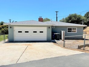 Building Photo - Remodeled Home with Views!