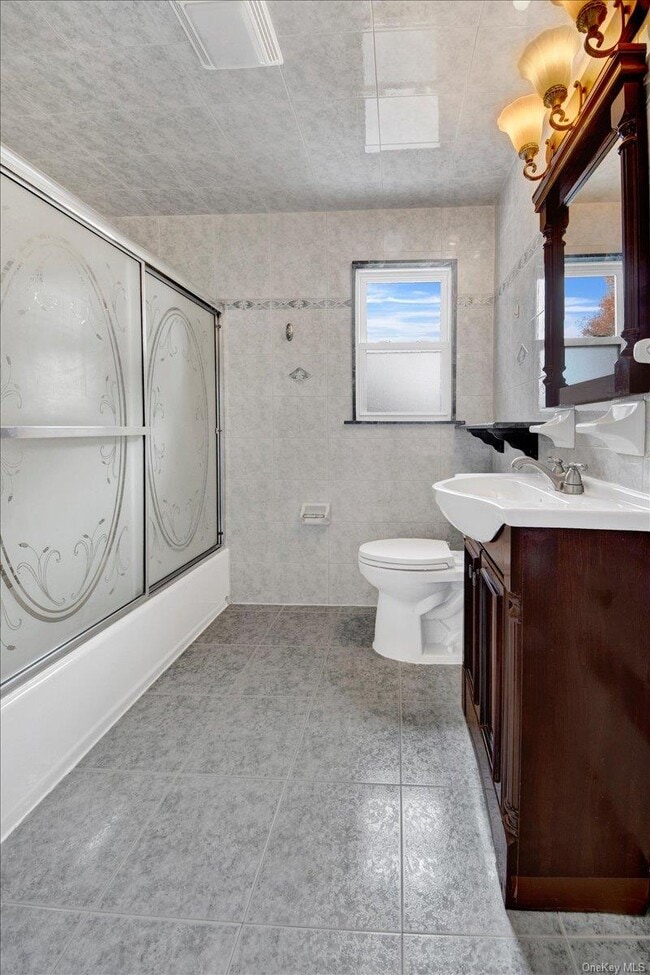 Building Photo - 169 Old Mamaroneck Rd