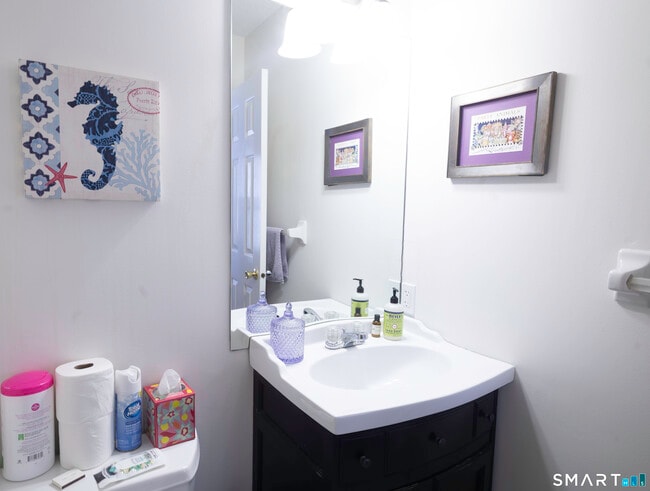 Building Photo - 150 Prospect St