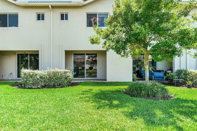 Building Photo - 1198 Paisley Ct