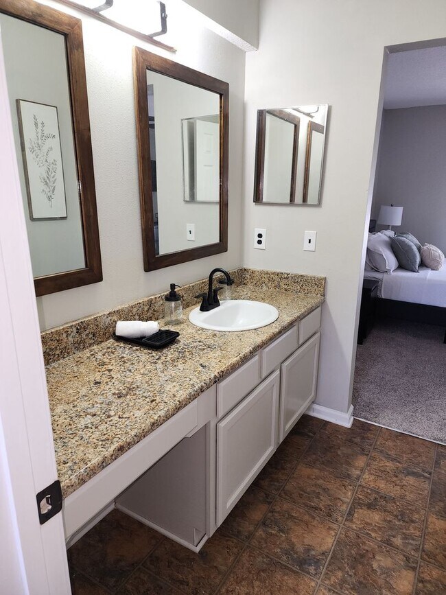 Building Photo - Fleming Island Fully Furnished Home... TWO...
