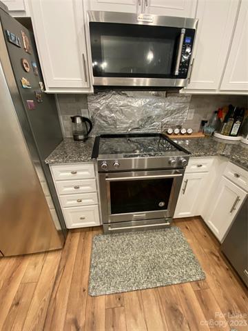 Building Photo - 22024 Lani Dr