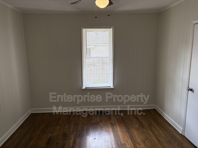 Building Photo - 3624 Marion Ave