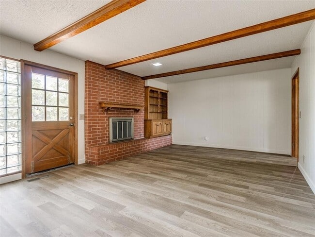 Building Photo - 6601 NW 150th St