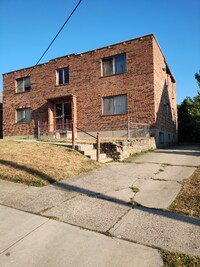 Building Photo - 1920 Dallas Ave