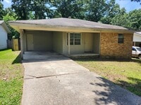 Building Photo - 3b/1b House