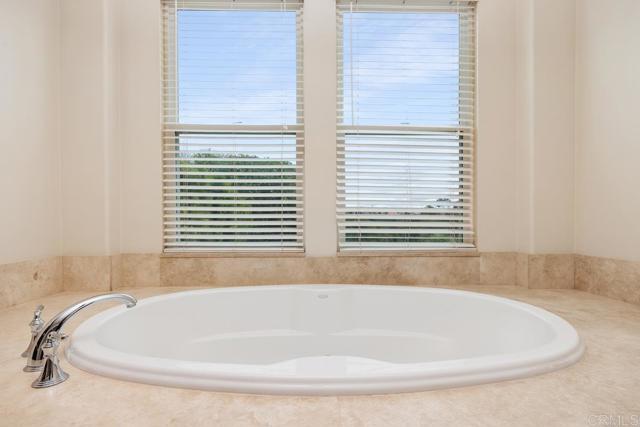 Building Photo - 7061 Heron Cir