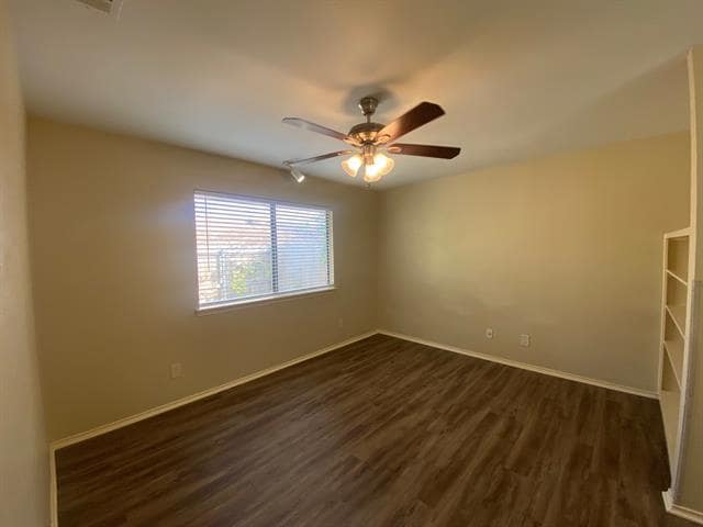 Building Photo - 521 Pine Trail Dr