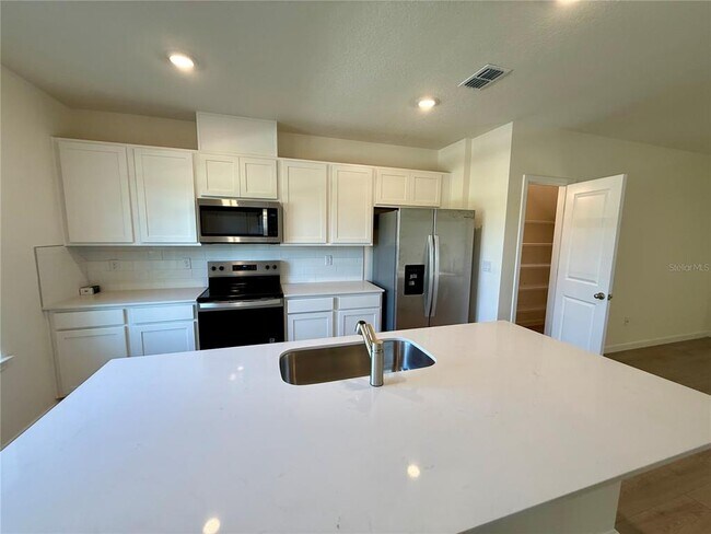 Building Photo - 18197 Cider Ml Ln
