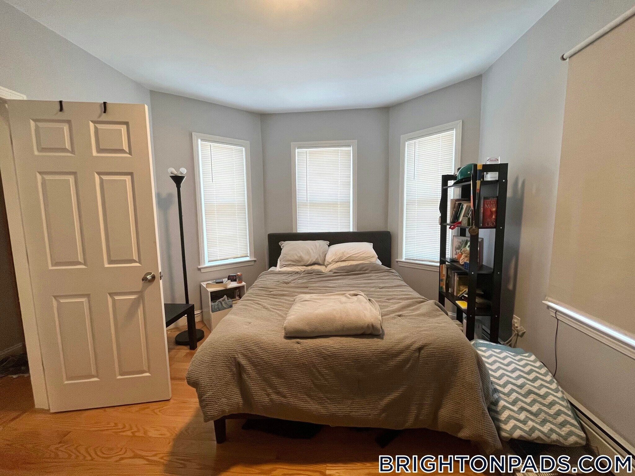 Building Photo - 29 Waverly St