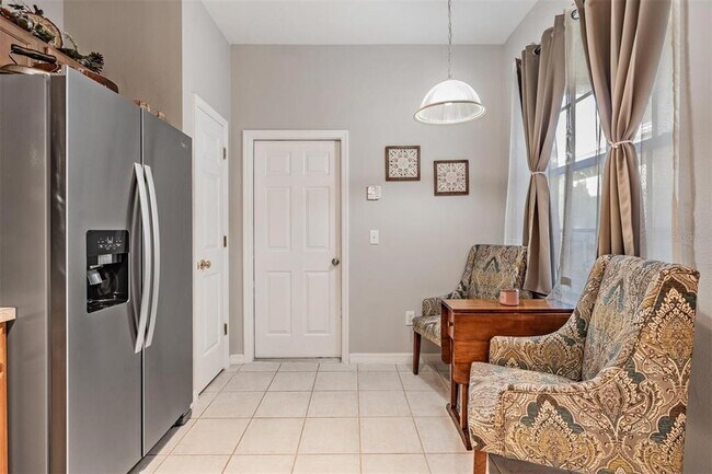 Building Photo - 2445 Earlswood Ct