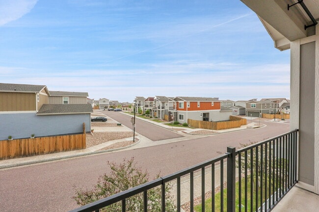 Building Photo - $2,550 - 3 Bed, 2.5 Bath Home in Colorado ...