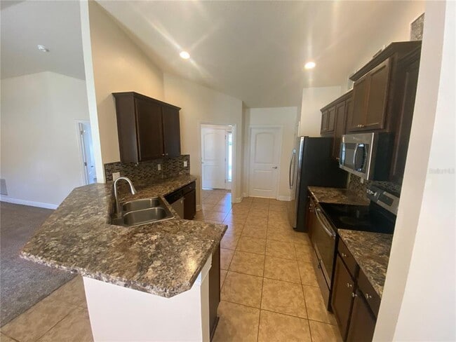 Building Photo - 2201 Angel Fish Loop