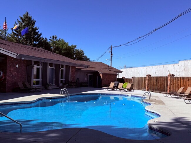 Building Photo - ~September Rent Free~ Spacious 2-Bedroom Condo in DTC with Fireplace, Private Patio & In-Unit Lau...