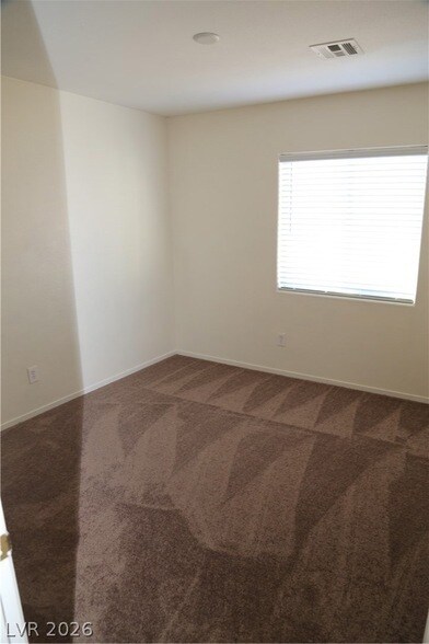 Building Photo - 4780 Double Down Dr