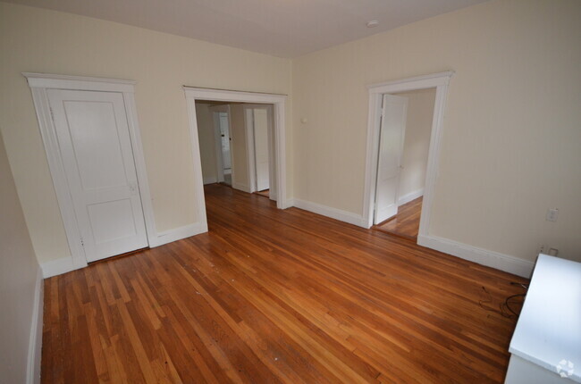 Building Photo - 9A Egremont Rd