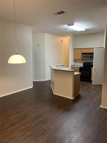 Building Photo - 1205 Eastwick Dr