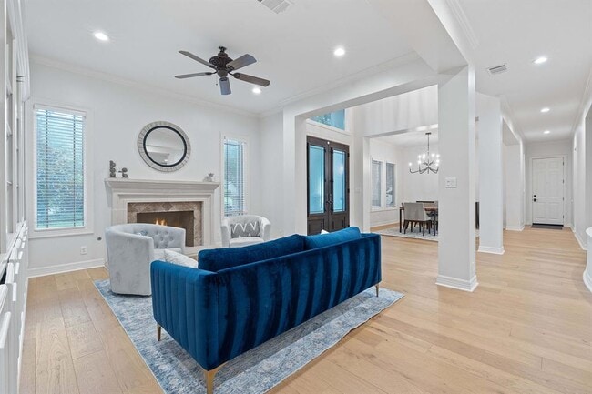 Building Photo - 6636 Dogwood Creek Dr