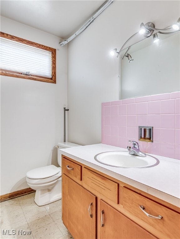 Building Photo - 1038 Saxon Ave