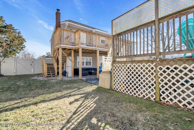 Building Photo - 110 Sherwood Ln