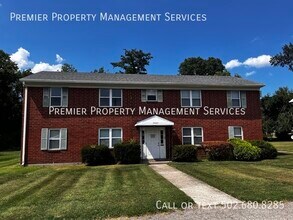 Building Photo - 9407 La Grange Rd