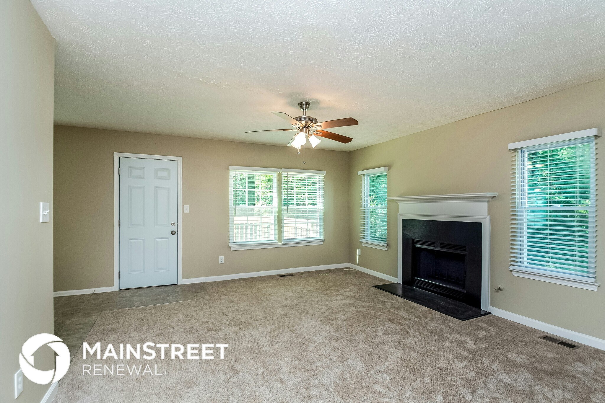 Building Photo - 1541 Elm Log Ct