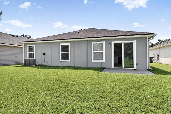 Building Photo - GRAND RESERVE