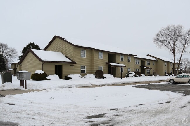 Primary Photo - Bellamy Hill Apartments