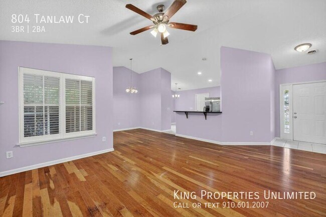 Building Photo - 804 Tanlaw Ct