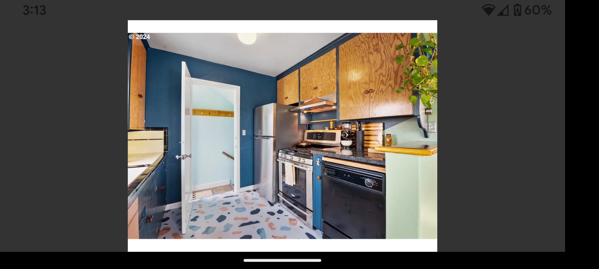 Kitchen - 5625 SE Powell Blvd