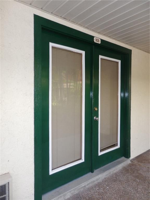 Building Photo - 14825 Windward Dr