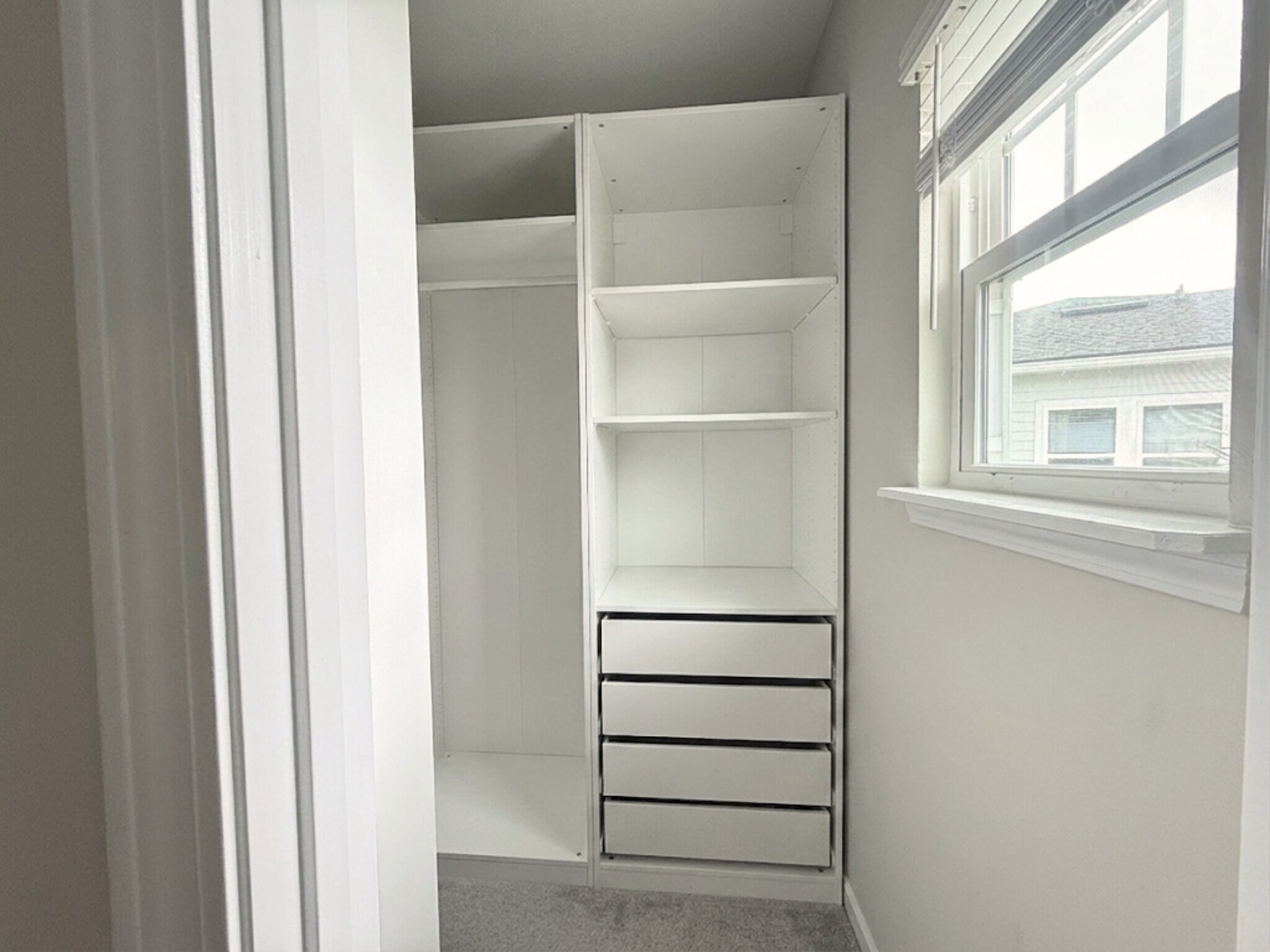 Building Photo - 7161 Jareth Dr