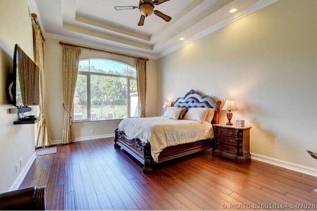 Building Photo - 17739 Lake Azure Way