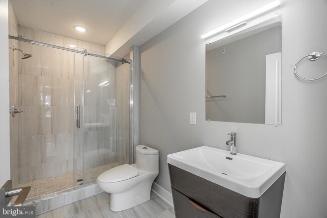 Building Photo - 616 Union St