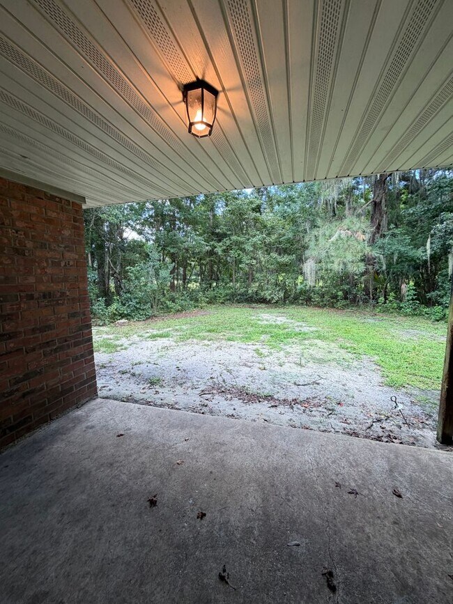 Building Photo - 412/414 Admirals Walk Dr